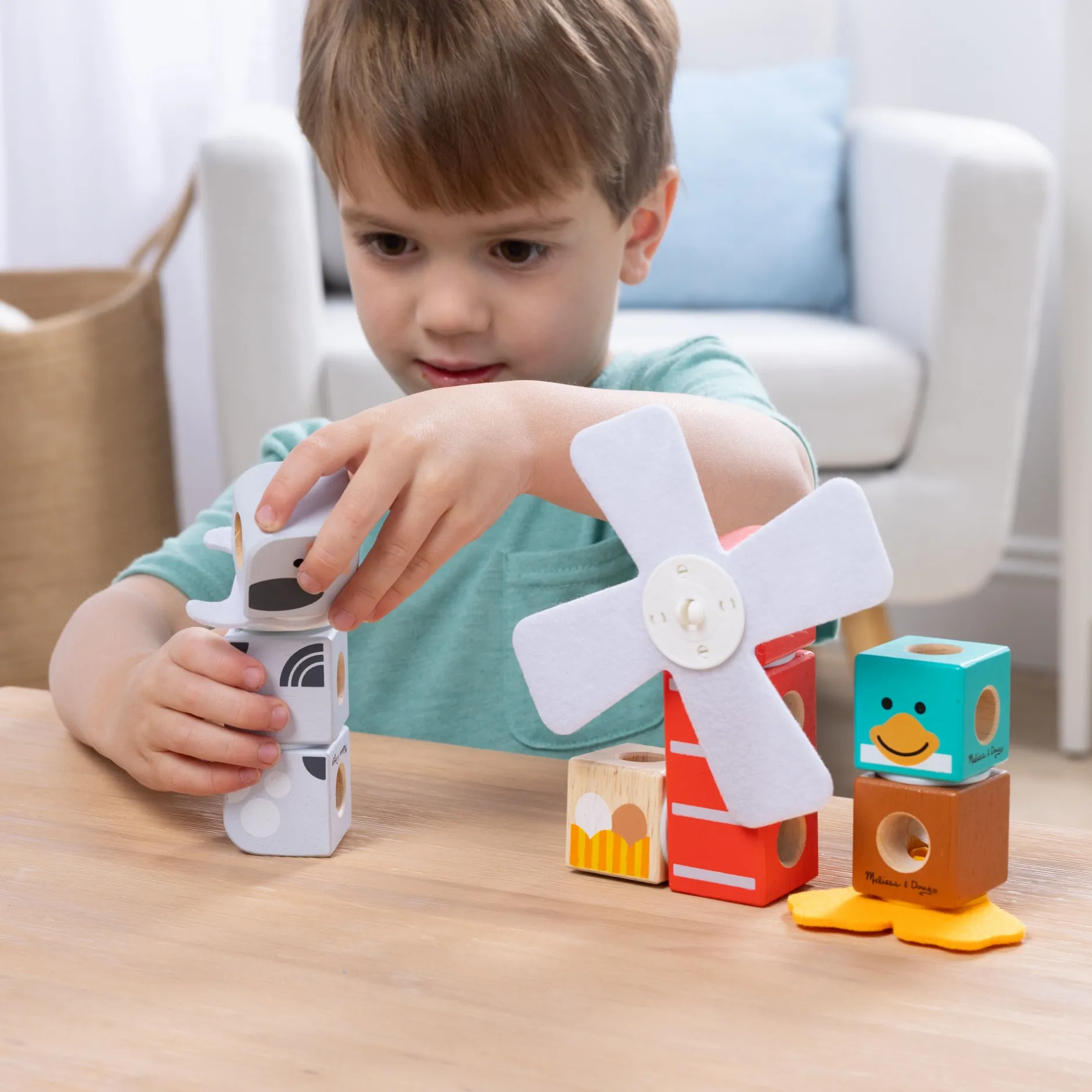 Colors & Shapes>Melissa & Doug Blockables™ Farm Friends Play Set