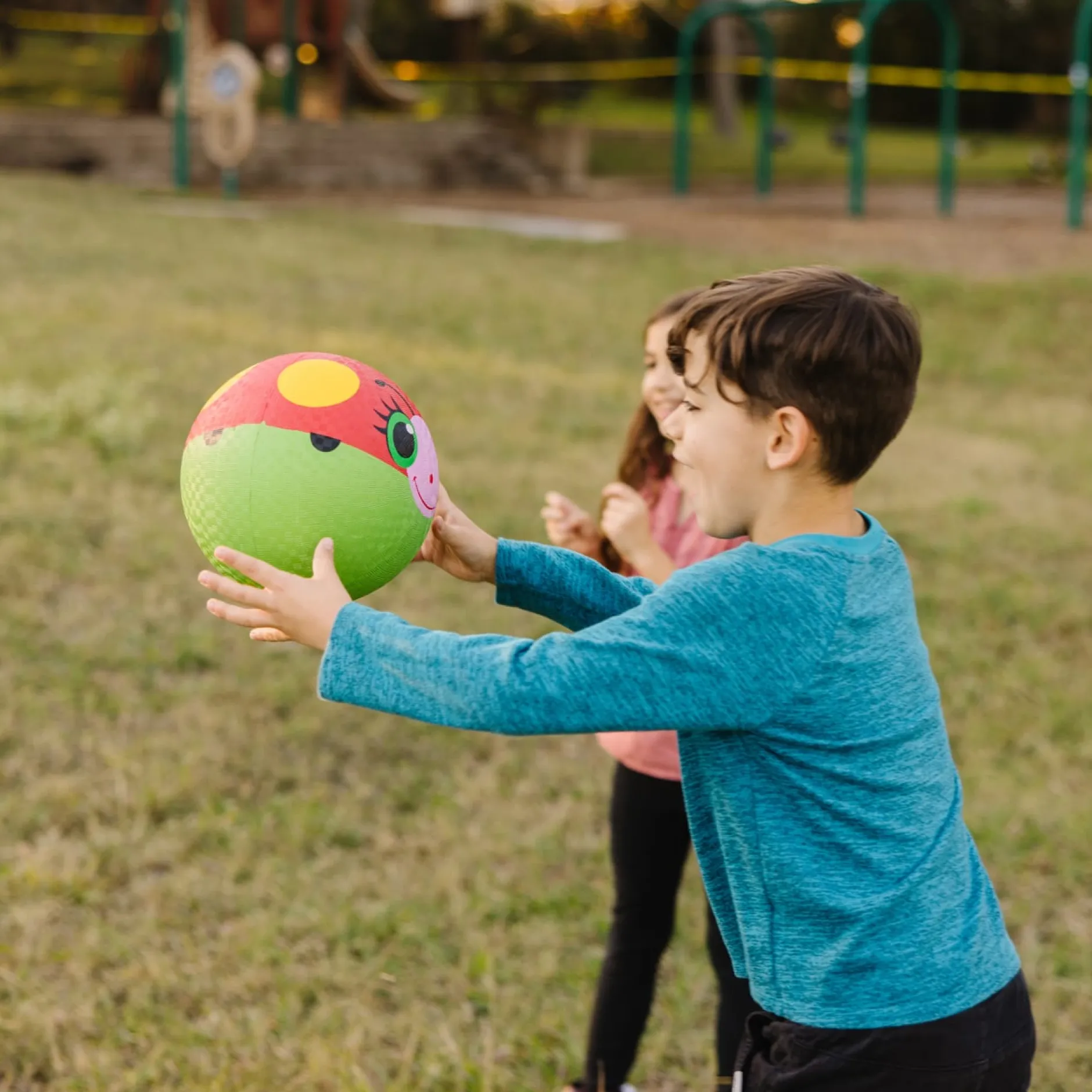 Outdoor Toys>Melissa & Doug Bollie Ladybug Kickball