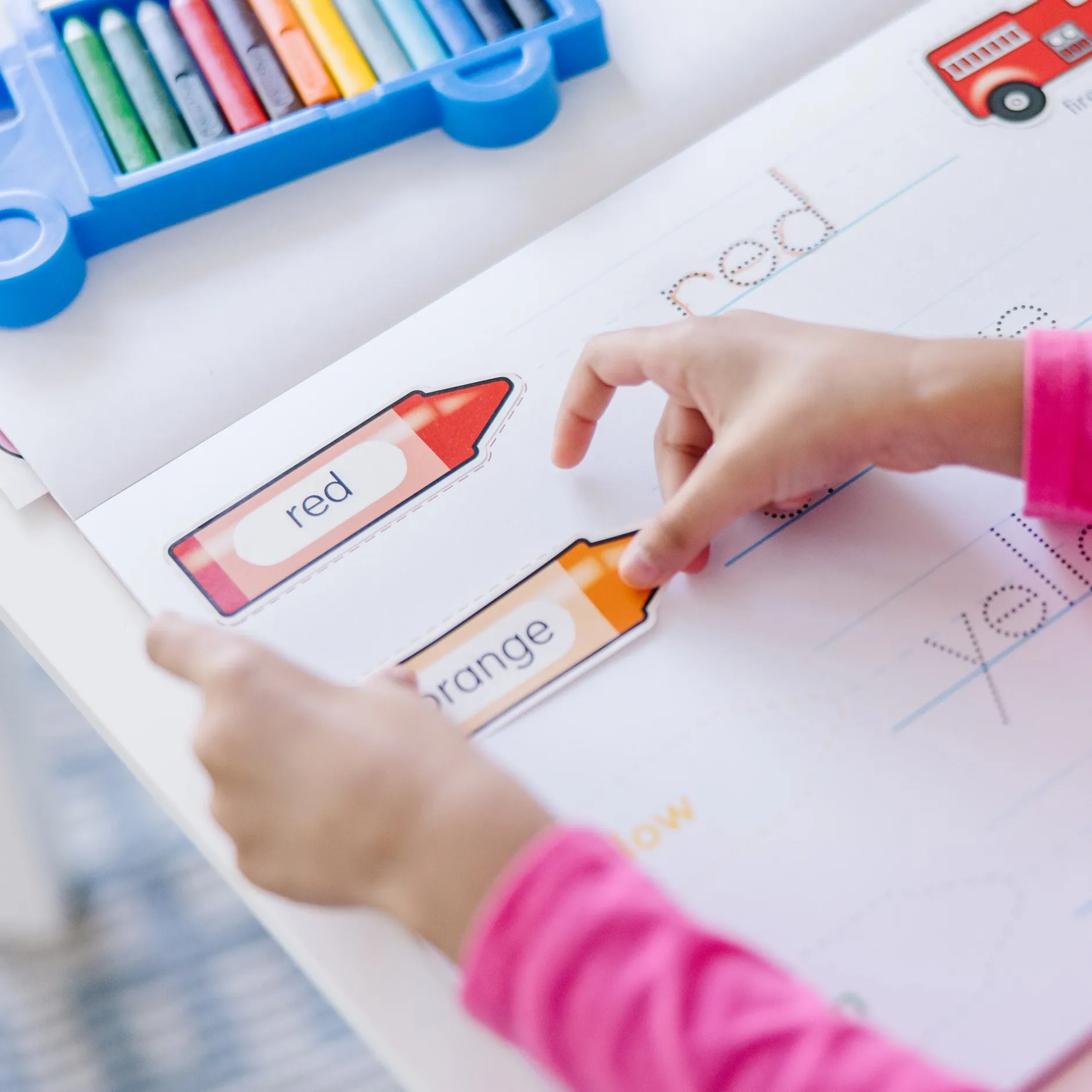 Activity Books>Melissa & Doug Colors & Shapes Activity Pad