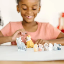 Craft & Stamp Kits>Melissa & Doug Created by Me! Pet Figurines Craft Kit