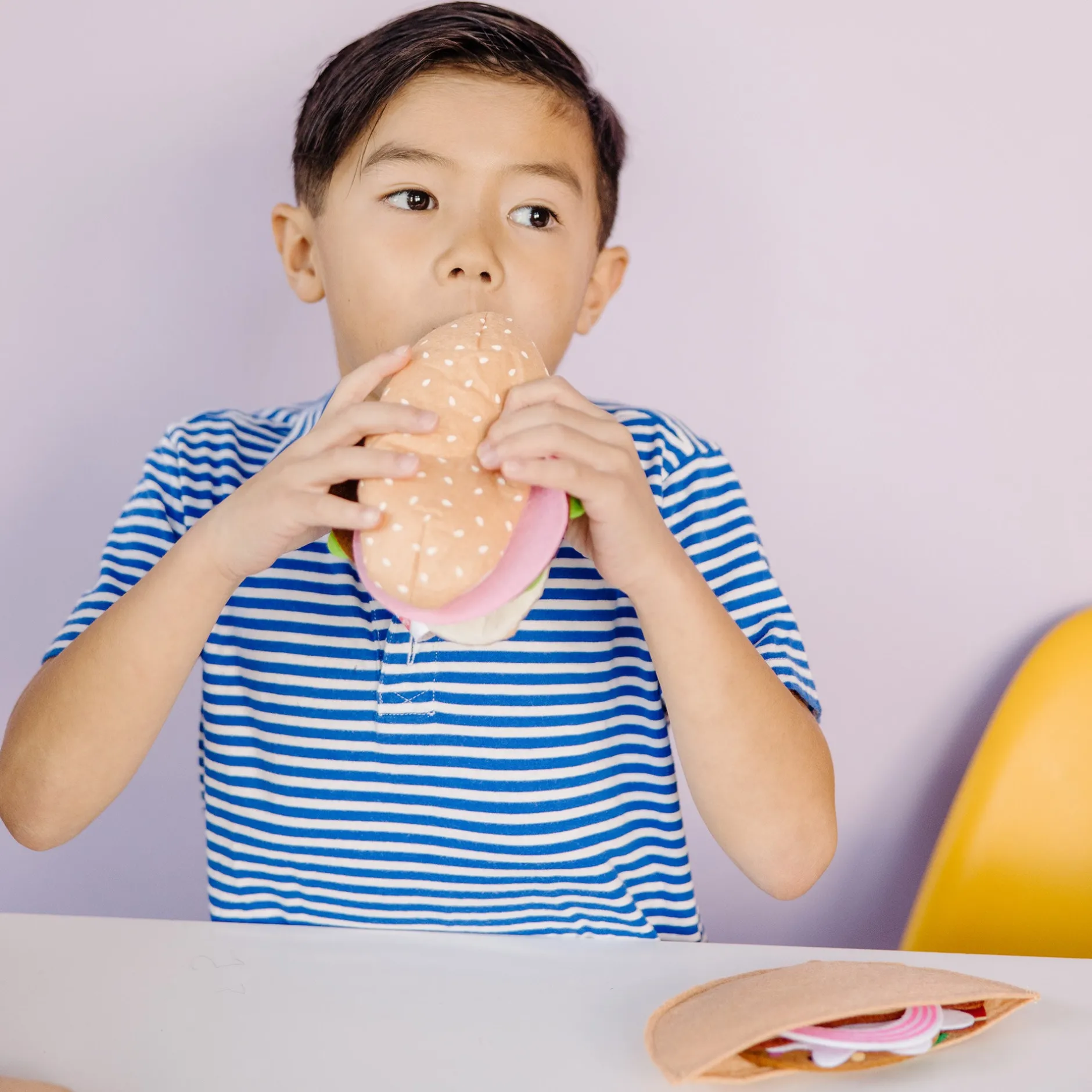 Play Food & Play Sets>Melissa & Doug Felt Food Sandwich Play Set