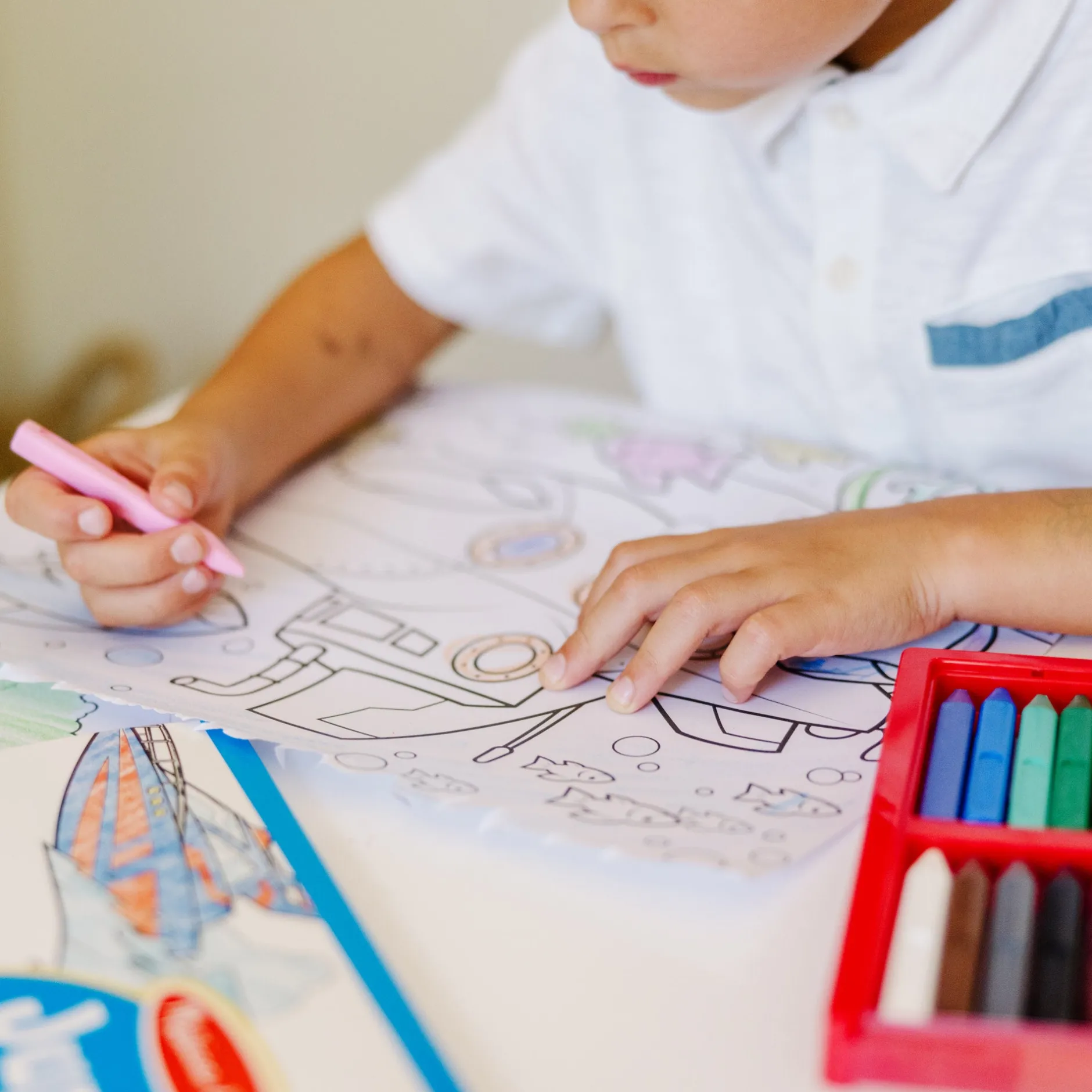 Activity Books>Melissa & Doug Jumbo Coloring Pad - Vehicles