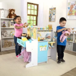 Dolls & Dollhouses><noscript><img width=