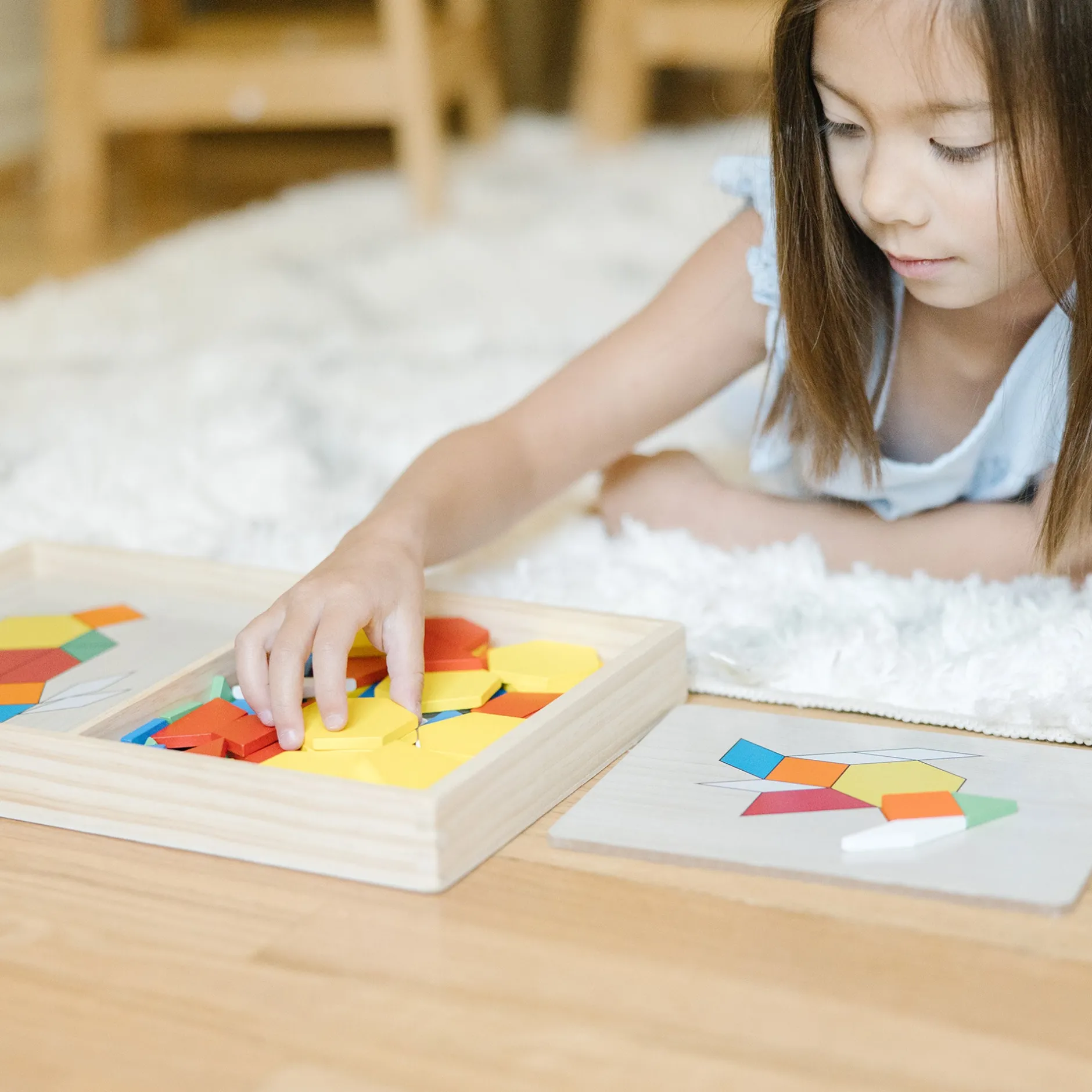 Colors & Shapes>Melissa & Doug Pattern Blocks and Boards