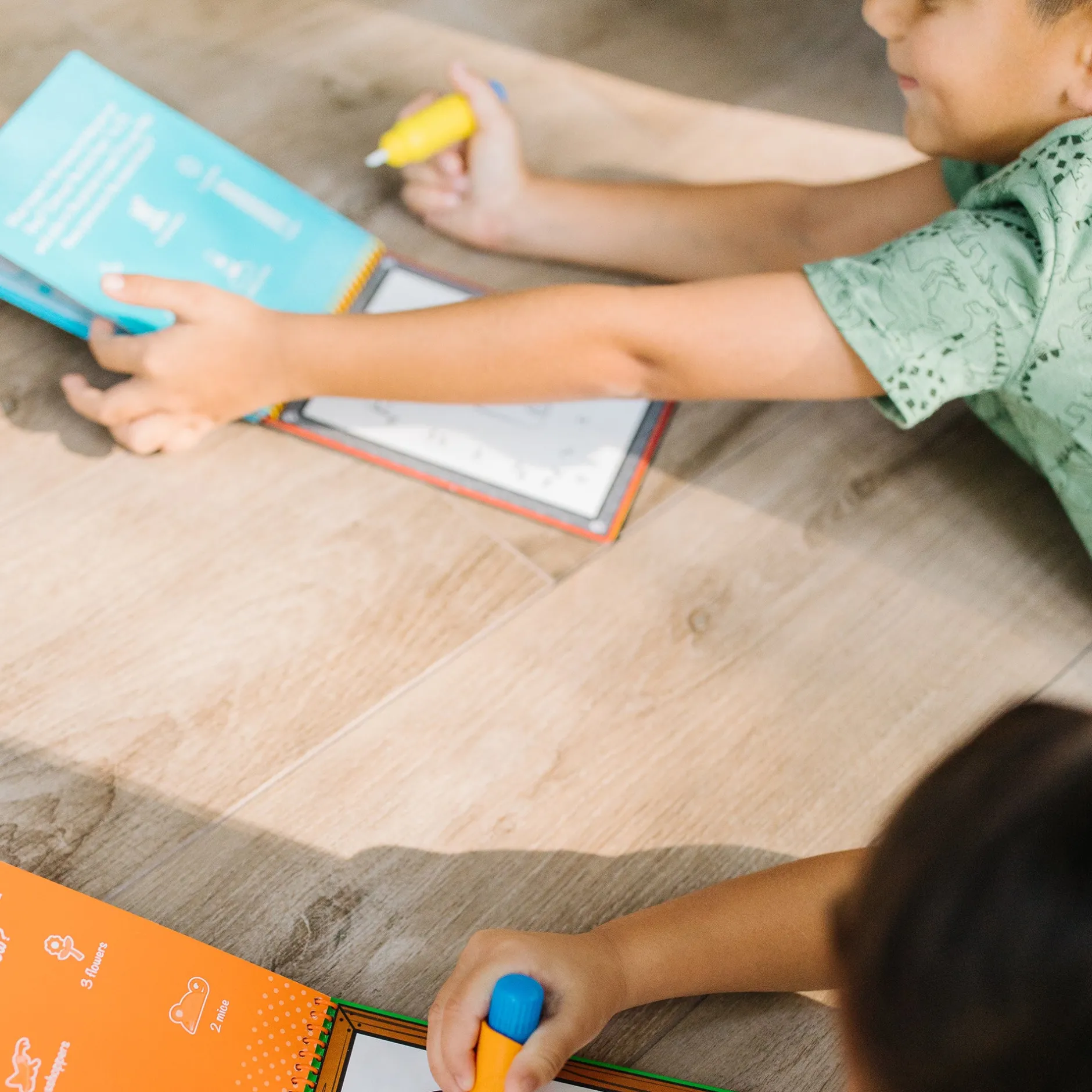 Activity Books>Melissa & Doug Water Wow! Vehicles Connect the Dots Water-Reveal Pad – On the Go Travel Activity