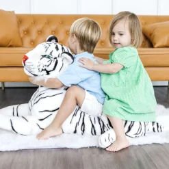 Plush><noscript><img width=